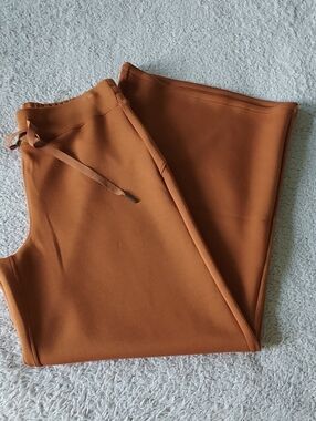 NWOT SPANX air essentials wide leg pants